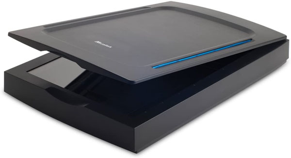 Mustek ScanExpress A3 2400 Pro scanner